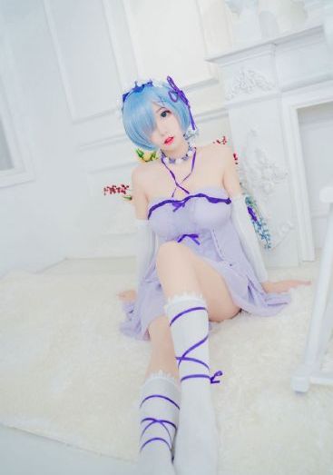 迷人的大胸有夫之妇